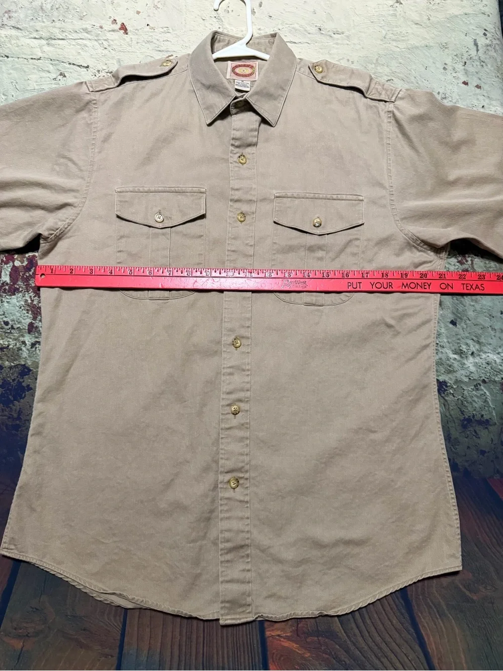 Banana Republic Mill Valley California Men's Beige B-Down Utility Safari Shirt